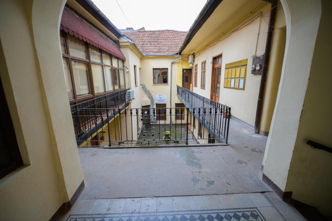 Unirii Old Square Apartments 4 Timisoara Bagian luar foto